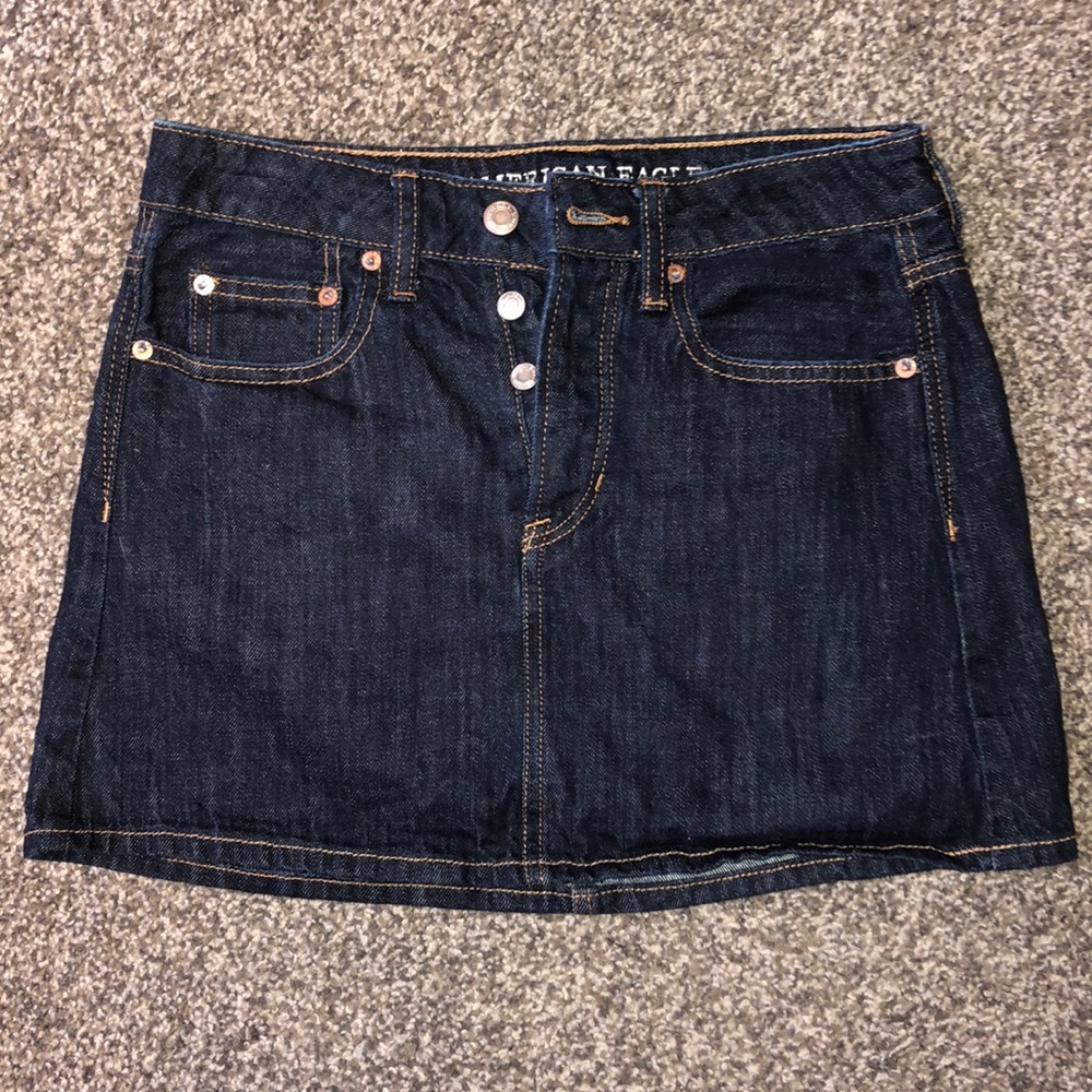 American eagle jean skirt☺︎︎